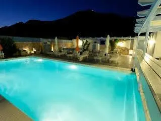 Ξενοδοχείο Amelie Santorini (adults Only)