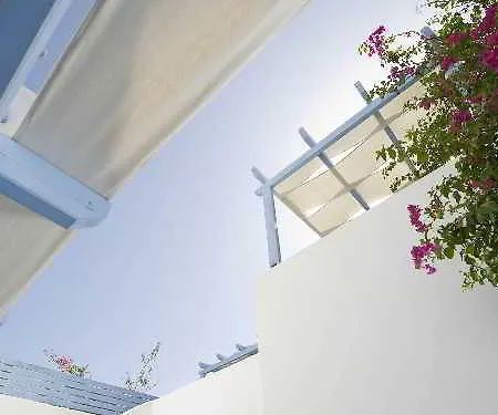 Amelie Santorini Hotel